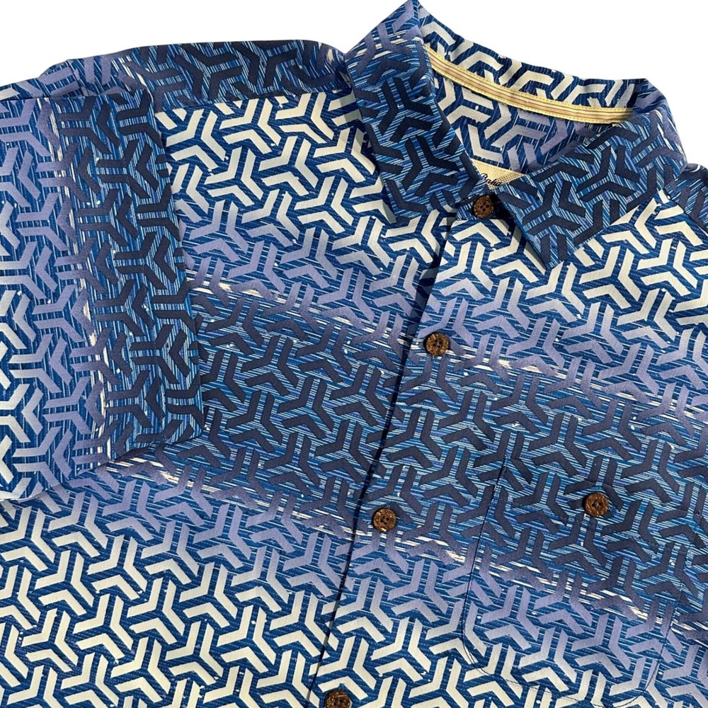 Tommy Bahama Mens Size M Blue Ombre Geometric‎ Silk Short Sleeve Button Up Shirt